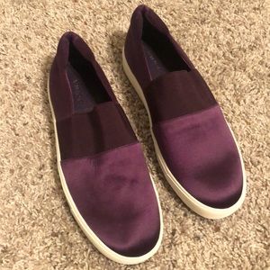Vince Corbin Slip-On Sneakers